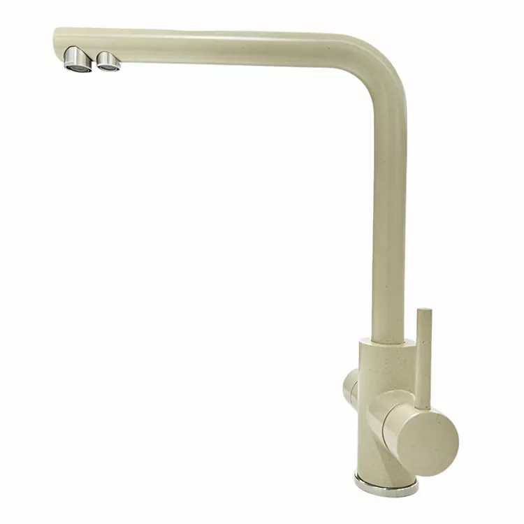 Faucet mafana sy mangatsiaka 3-in-1 mpanadio rano