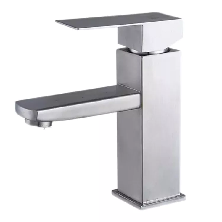 Faucet Basin Mafana Sy Mangatsiaka Minimalist